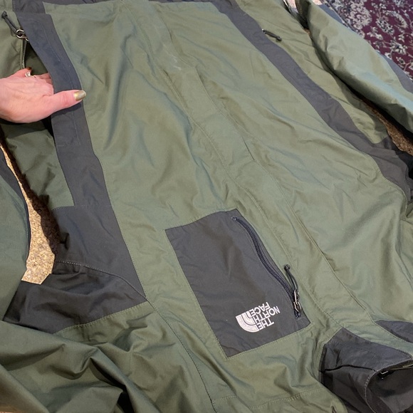 The North Face Shell Jacket (Shell Only) (MISSING HOOD and NO LINER) Men’s Large - Picture 5 of 17